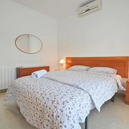 别墅 Genova 滨海略雷特