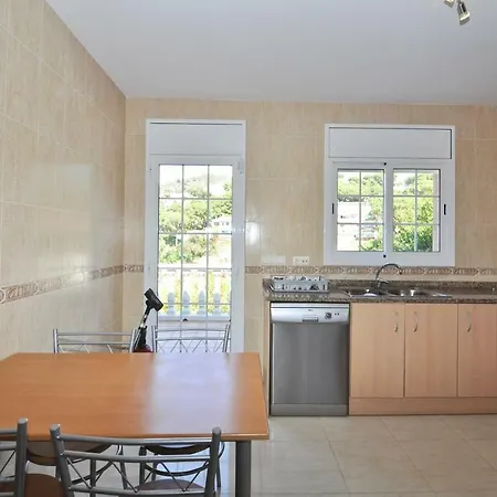 Genova וילה יורט דה מאר